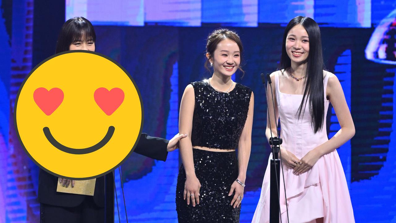 金馬62／47歲林嘉欣頒獎戰袍淨空！突帶2女兒上台「喊1句」她笑翻：我教得好