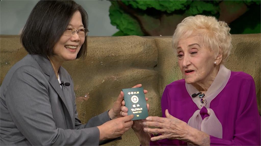 空中英語教室創辦人　彭蒙惠辭世享耆壽98歲