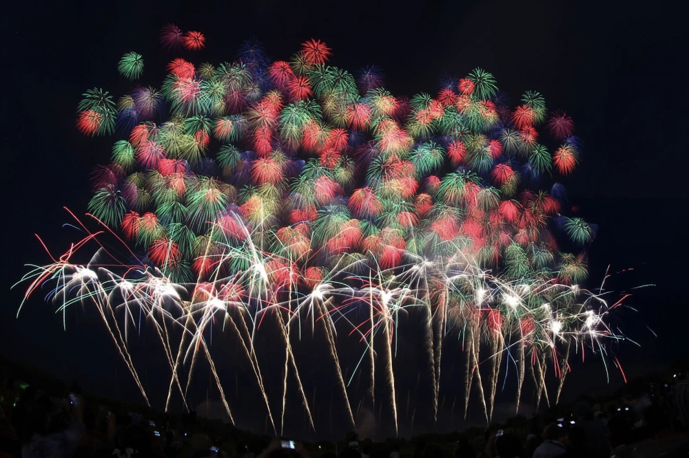 【懶人包】2026新北跨年「雙主場跨河煙火秀」　淡水、八里「交管範圍、公車怎麼搭」一次看