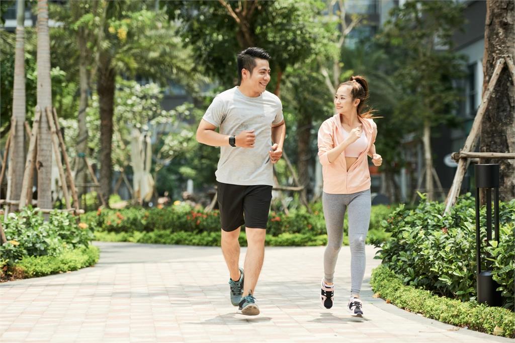 連假收心不憂鬱！這套「5動5健康」操助你元氣滿滿