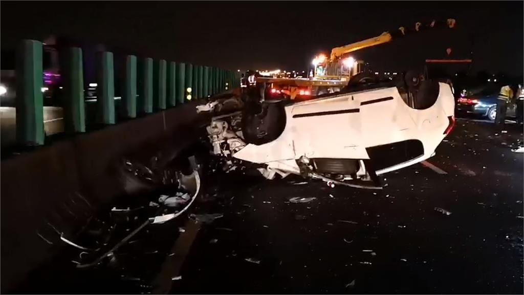 疑未保安全距離！台南國道3車追撞  2死3傷