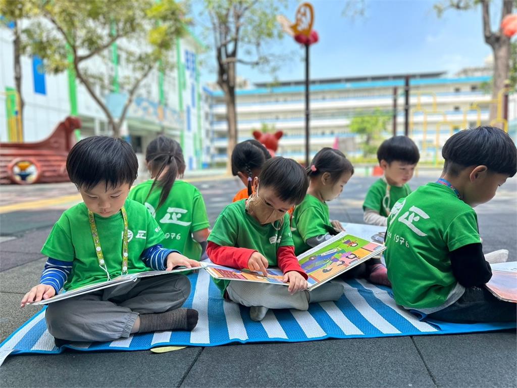 30幼兒園試辦明日閱讀計畫　推聊書活動親子共讀