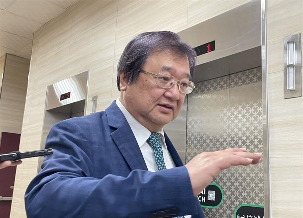 衛福部、醫療工會面對面談! 「護理師跨科支援、護理費進薪資」達共識