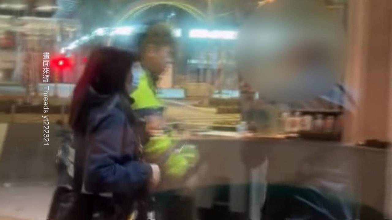 韓籍男喝醉搭肩又尾隨　4女大生驚嚇躲餐廳　男緊貼窗死盯