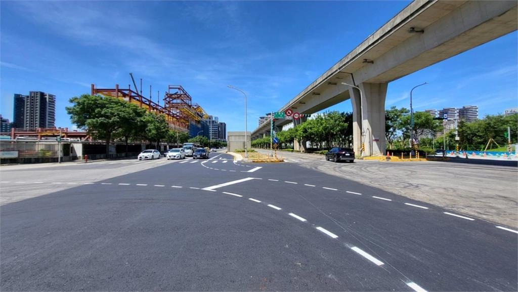 桃園交通局提升青埔車流順暢　增設3偏心左轉車道