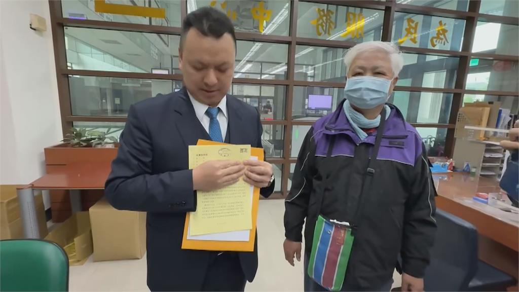 民團罷免王美惠一階達標　爆冒用逝世民眾名義連署