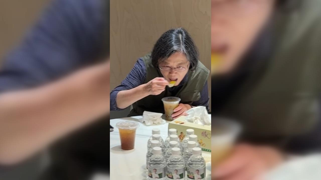 除了「爬山39喘」小英還笑虧這個　蔡其昌笑回：躺著也中槍