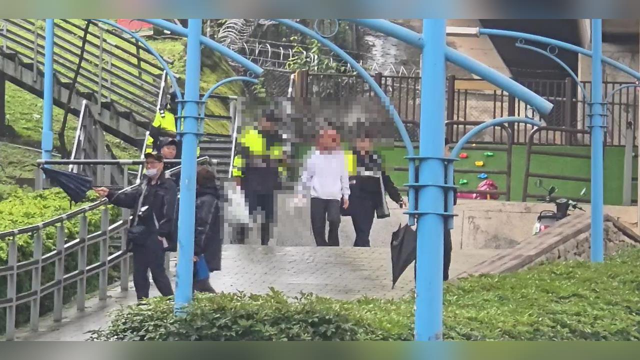 快新聞／桃園蘆竹區驚傳18歲少女廁所產子埋公園　警方偵查中