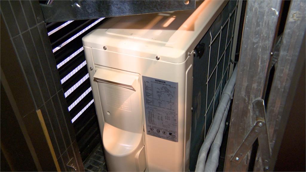 台北大龍新城冷氣機隔罩差  陽台熱如「大烤箱」