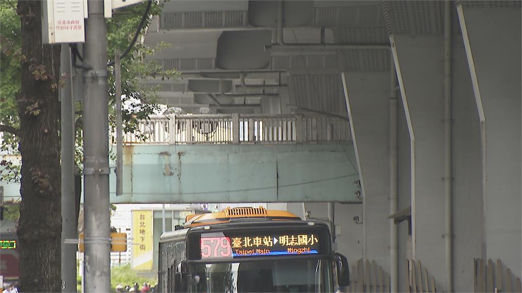 北捷砸4億蓋跨市民大道天橋　議員質疑疊床架屋