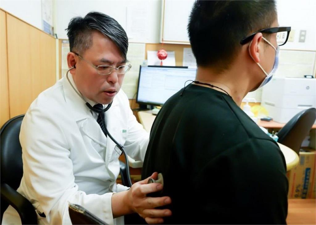 罹罕見肺蛋白沉積症　台北慈濟全肺灌洗術助重拾順暢呼吸