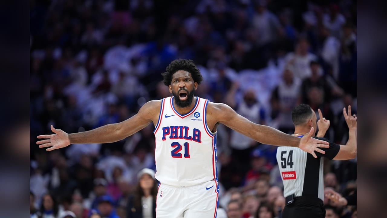 NBA(影)／76人0：3被尼克聽牌！當家MVP中鋒「鉛筆大帝」有意見賽後開臭了