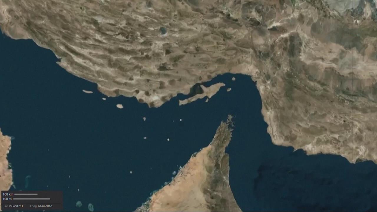 中東戰火衝擊航運 荷姆茲海峽三商船遭不明飛行物擊中