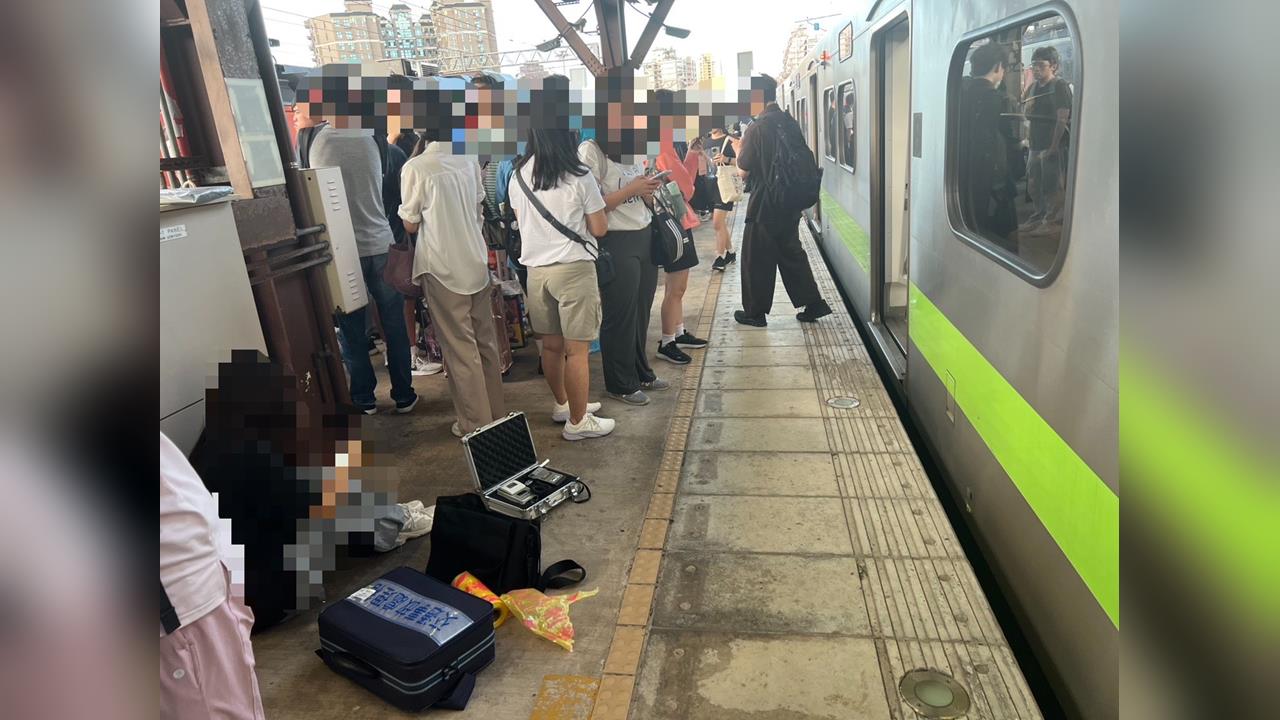 最新／台鐵南樹林站驚傳「有人跳下月台被列車擦撞」　已恢復雙向正常行駛