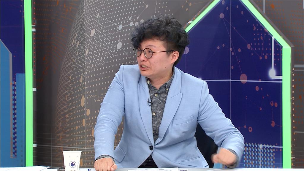 怒斥朱凱翔「南部低端說」沒水準　吳靜怡淚灑攝影棚捍衛南部人