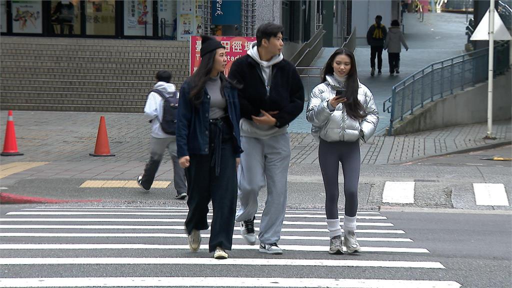 週一冷氣團稍減弱　水氣增加全台各地轉為濕冷　週三耶誕節水氣少回暖
