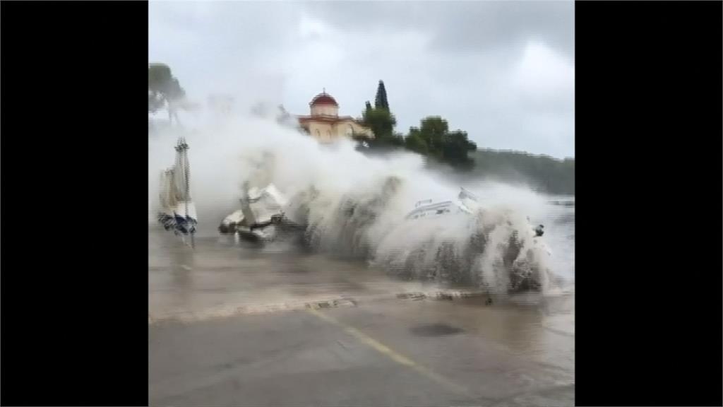 罕見地中海風暴襲擊希臘 道路中斷至少3人失蹤