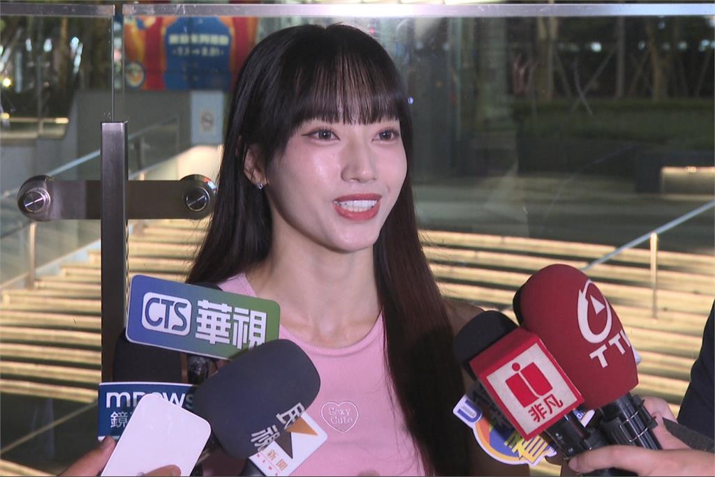 啦啦隊女孩被當逃逸移工　一度遭中壢警拉扯大喊救命