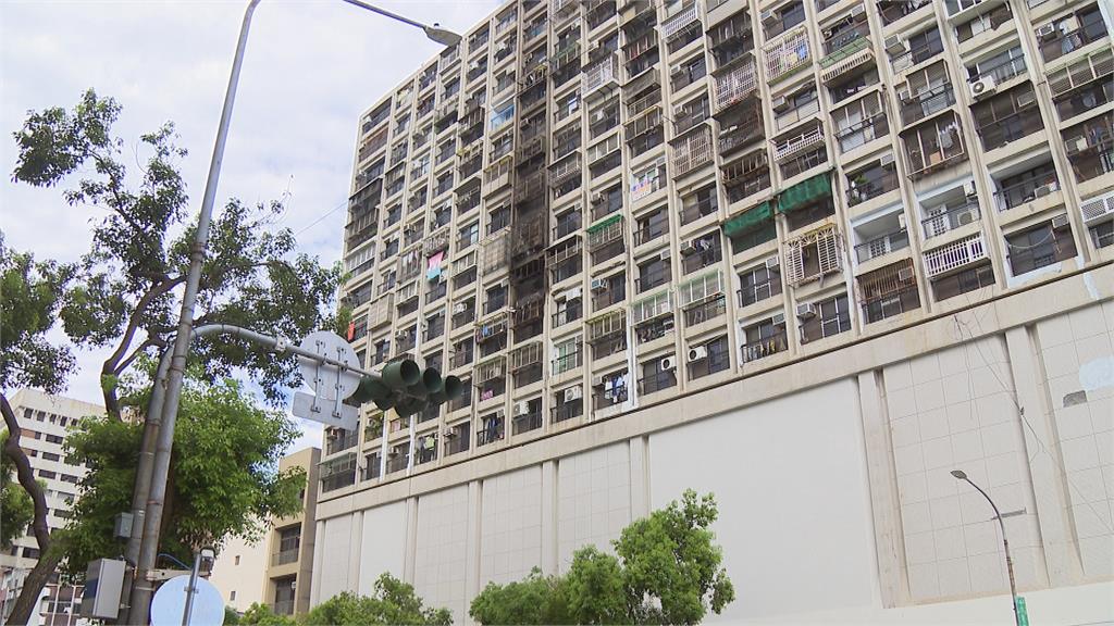 七賢大樓屋齡超過40年　消防安檢不合格開罰高達36次