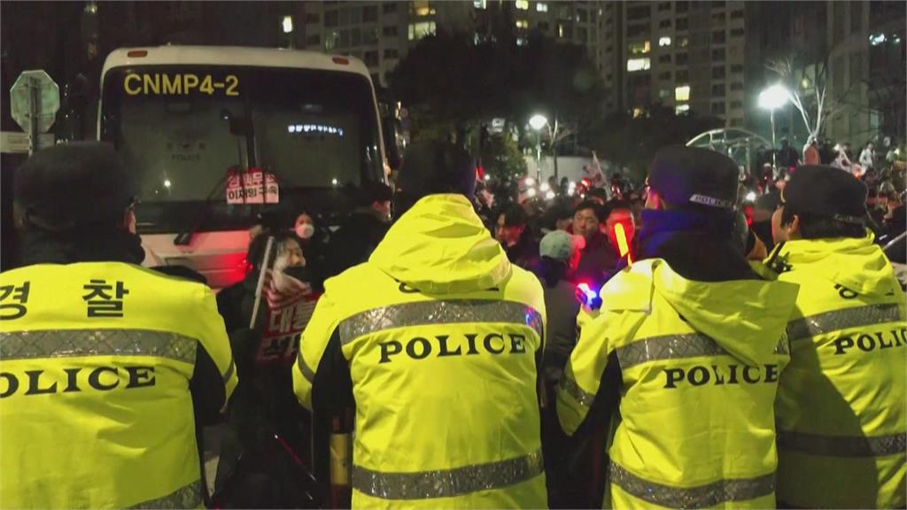 尹錫悅涉叛亂及濫用職權　遭法院裁定羈押