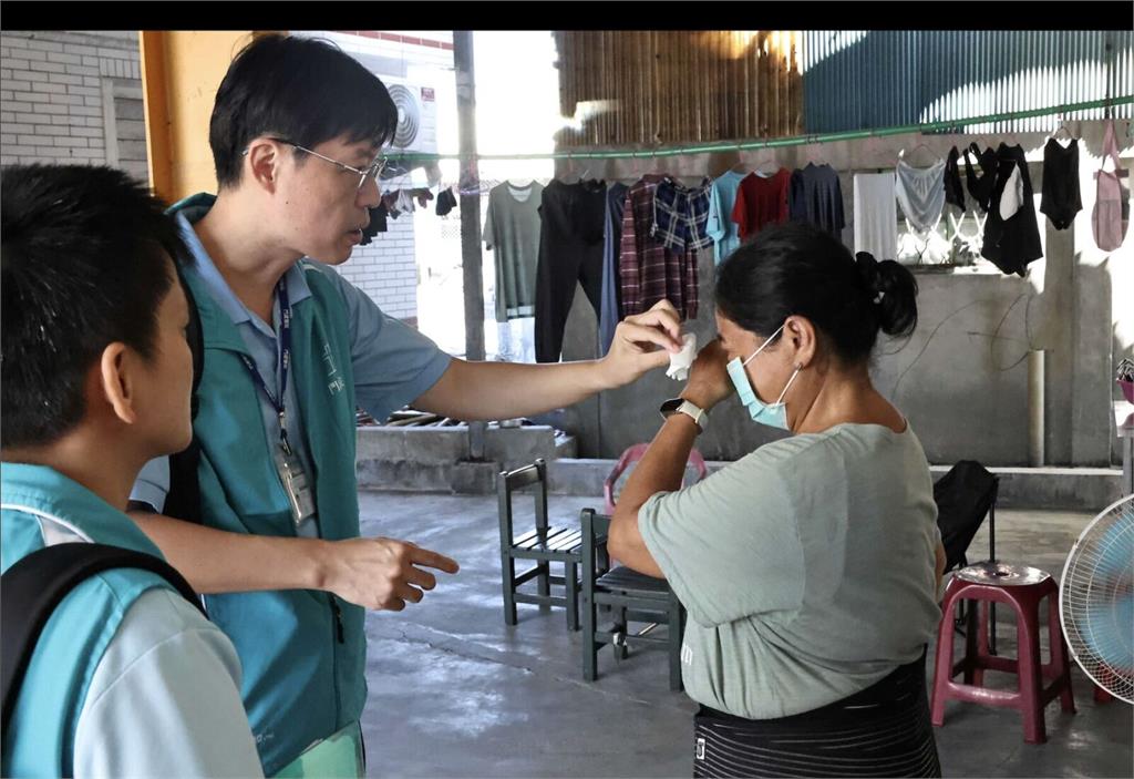 水退一個月災民創傷壓力才開始!   夫妻倆不敢閉眼「輪流守夜…」