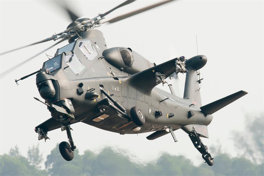 繼解放軍海、空軍武力擴張台海 中共陸軍武直十全程通信靜默監控外籍軍艦