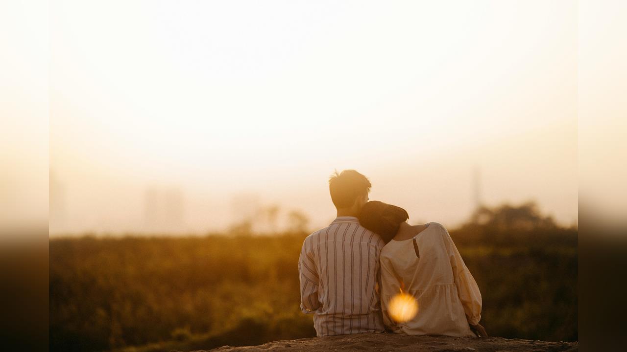 小孟老師運勢／雙子座快去買禮物！3星座「感情迎桃花」曖昧指數攀升