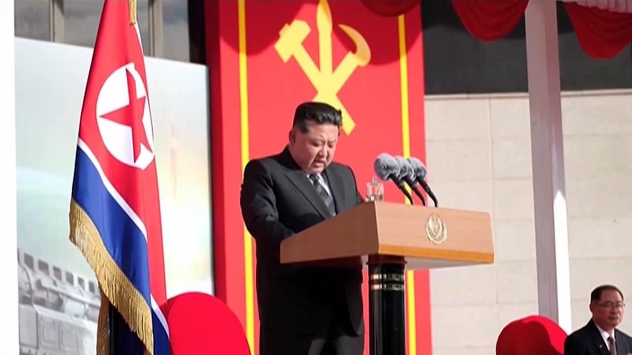 勞動黨慶在即！　金正恩出席國防展高調視察驅逐艦