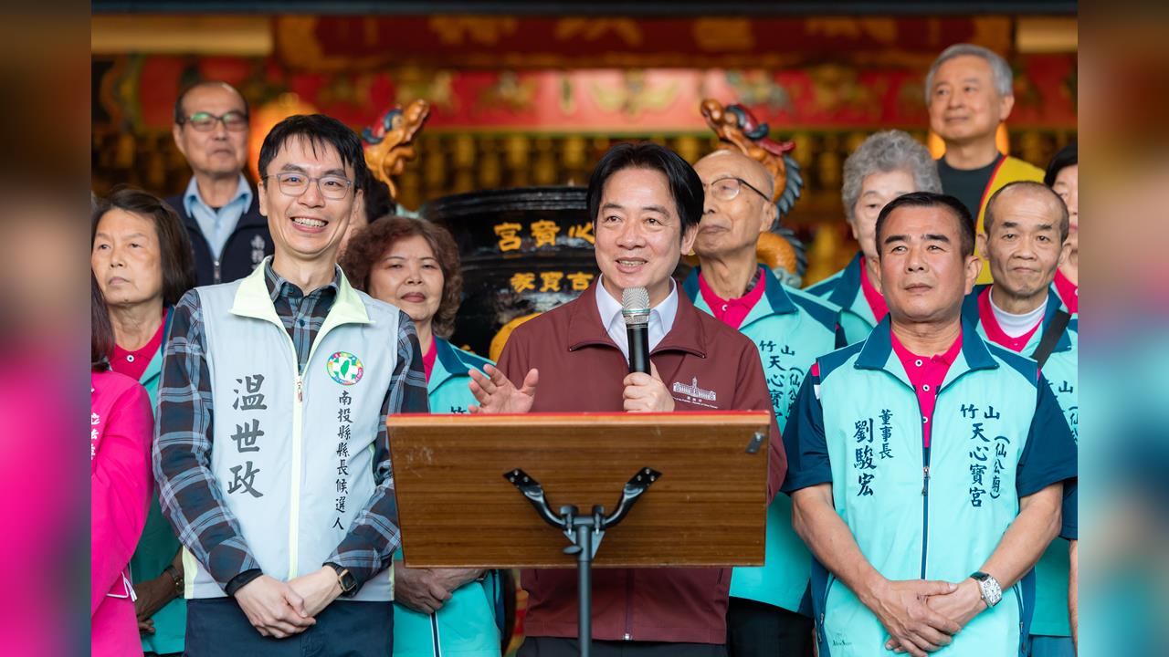 快新聞／我們選的總統！賴清德南投走春拜廟　暖心舉動鄉親讚翻