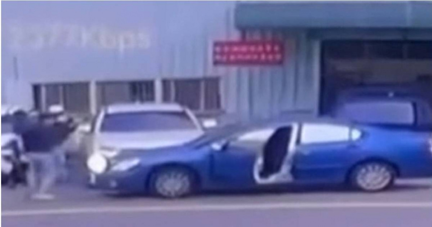 中和傳槍響!詐騙車手衝撞警車 警開槍逮2嫌