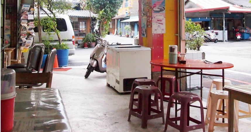 內用仍有空位!她點出「台人1習慣」 網爆共鳴:不想打擾別人