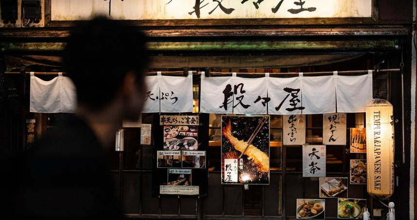 年收420萬台幣菁英跑去當居酒屋員工　店長一個月後慘喊後悔