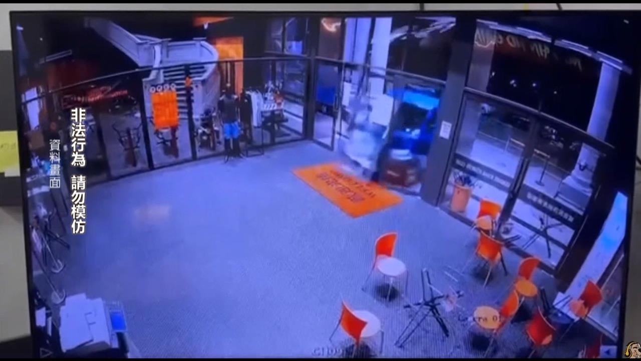 逆轉！　男開車衝撞館長台中健身館　更一審改"強制罪"輕判4月