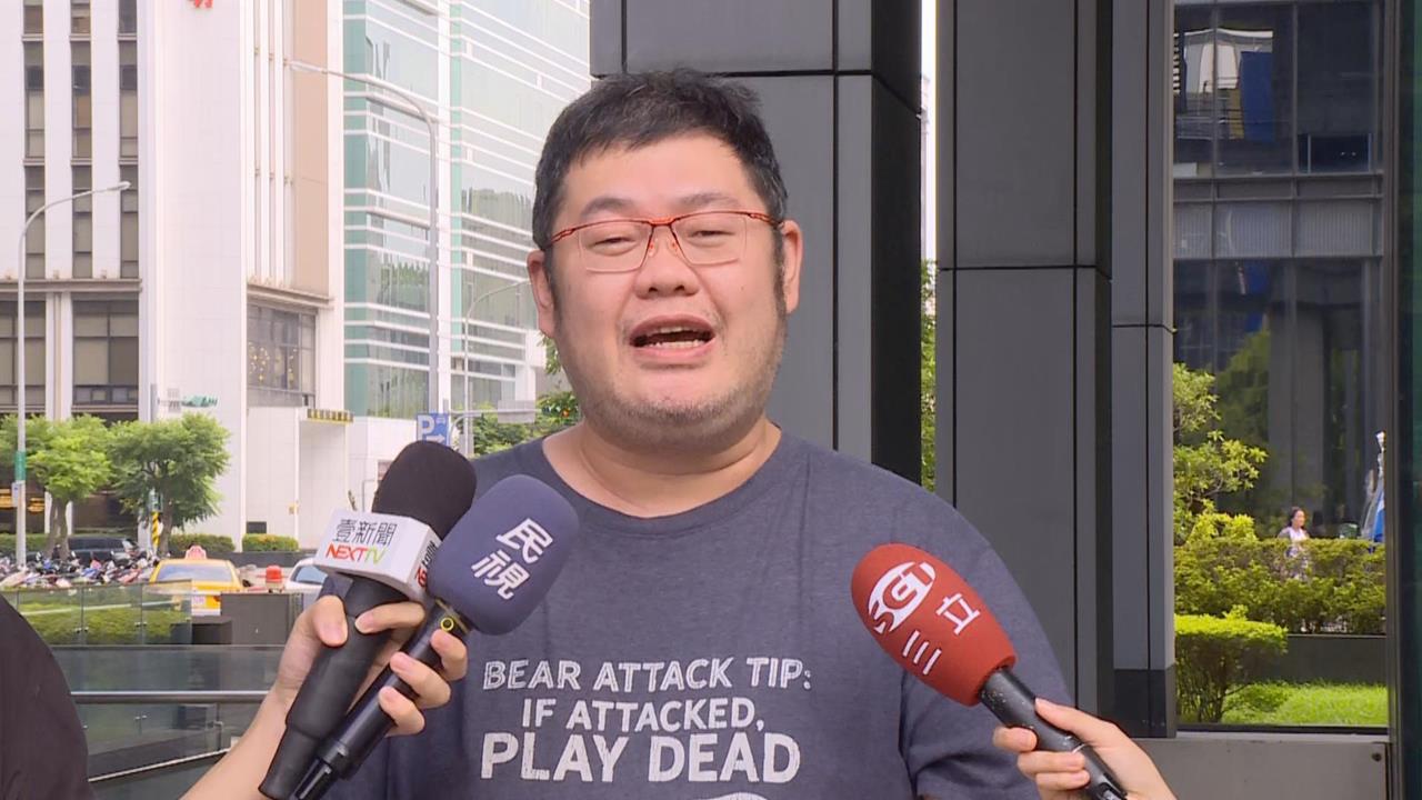 快新聞／黃國昌遭爆疑似「美國豪車未申報」　四叉貓叫陣：出來面對