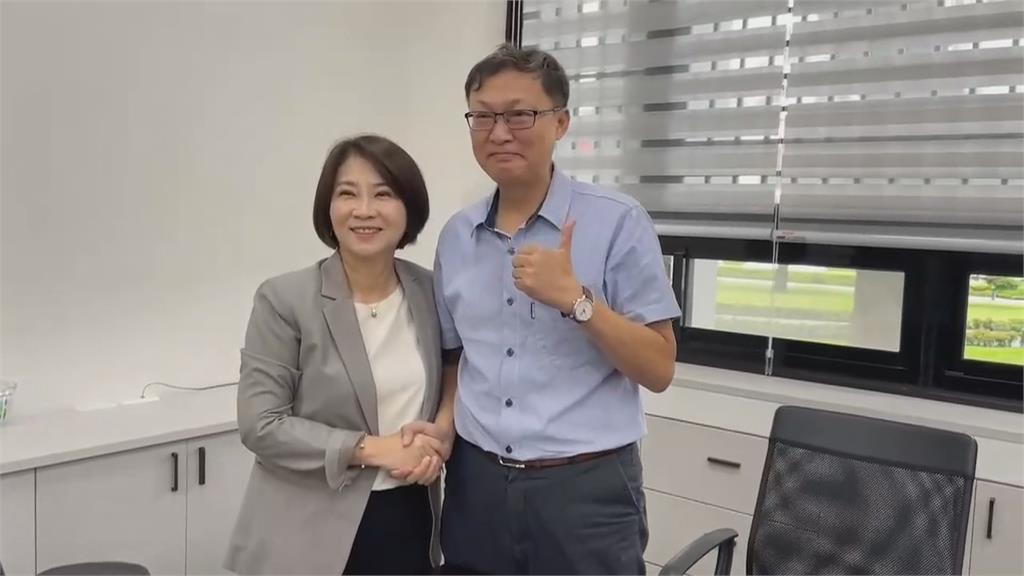 民進黨徵召參戰屏南立委  徐富癸辭民政處長展決心