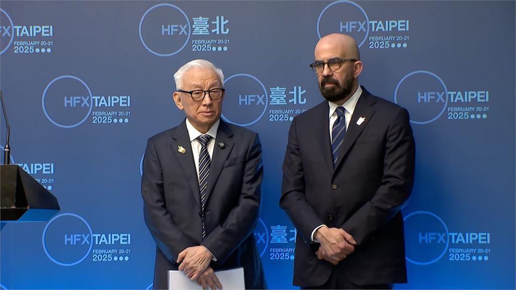 被控沒兌現捐給清華1500萬　曹興誠將蒐證提告翁曉玲