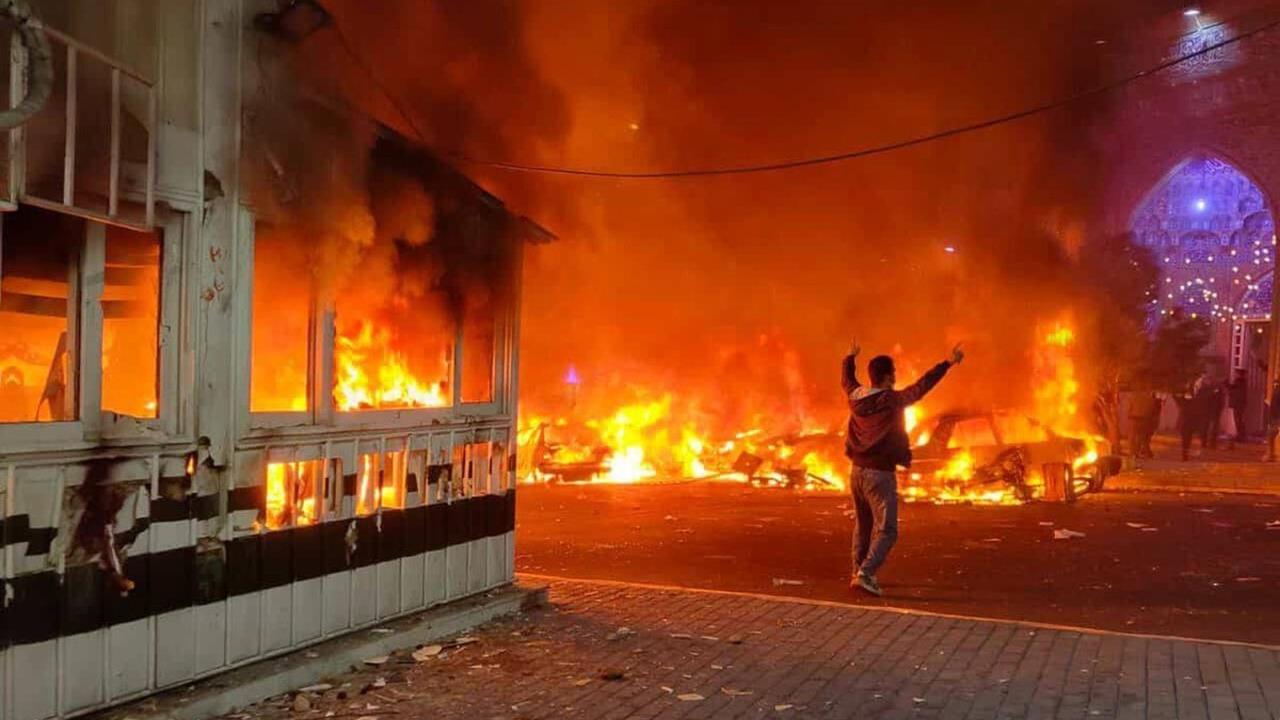 快新聞／衝突擴大！伊朗反政府示威持續　已知至少22人身亡