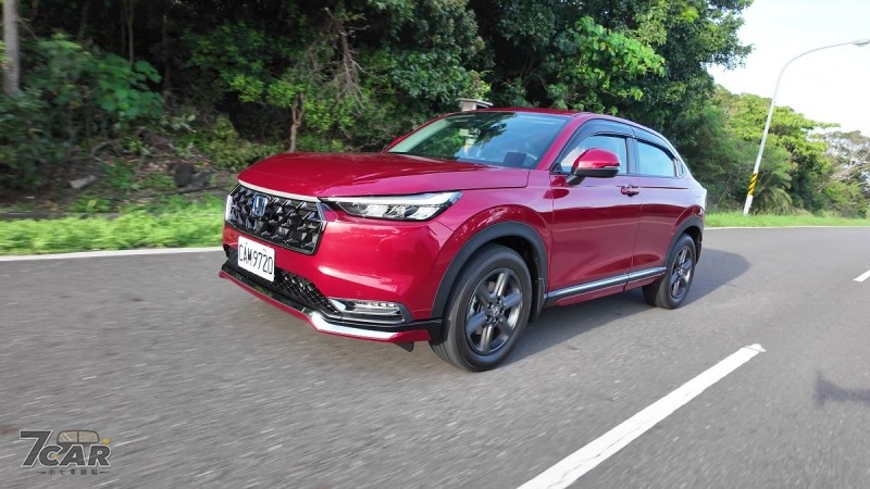 電驅進化更有感！小改款 Honda HR-V e:HEV Prestige 試駕