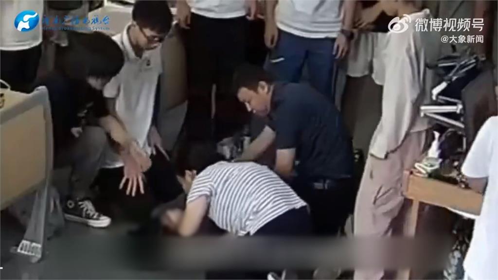 中國女大生上課途中昏倒　全班師生搶救撿回一命