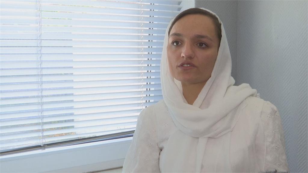 塔利班「集體蹂躪」少女！阿富汗27歲女市長憂被清算　藏車底逃亡德國