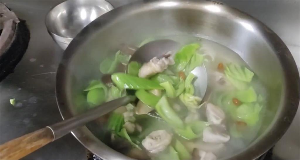 曾被點名「最難吃蔬菜」 廚師:煮芥菜先燙過、加入高蛋白食材更好吃