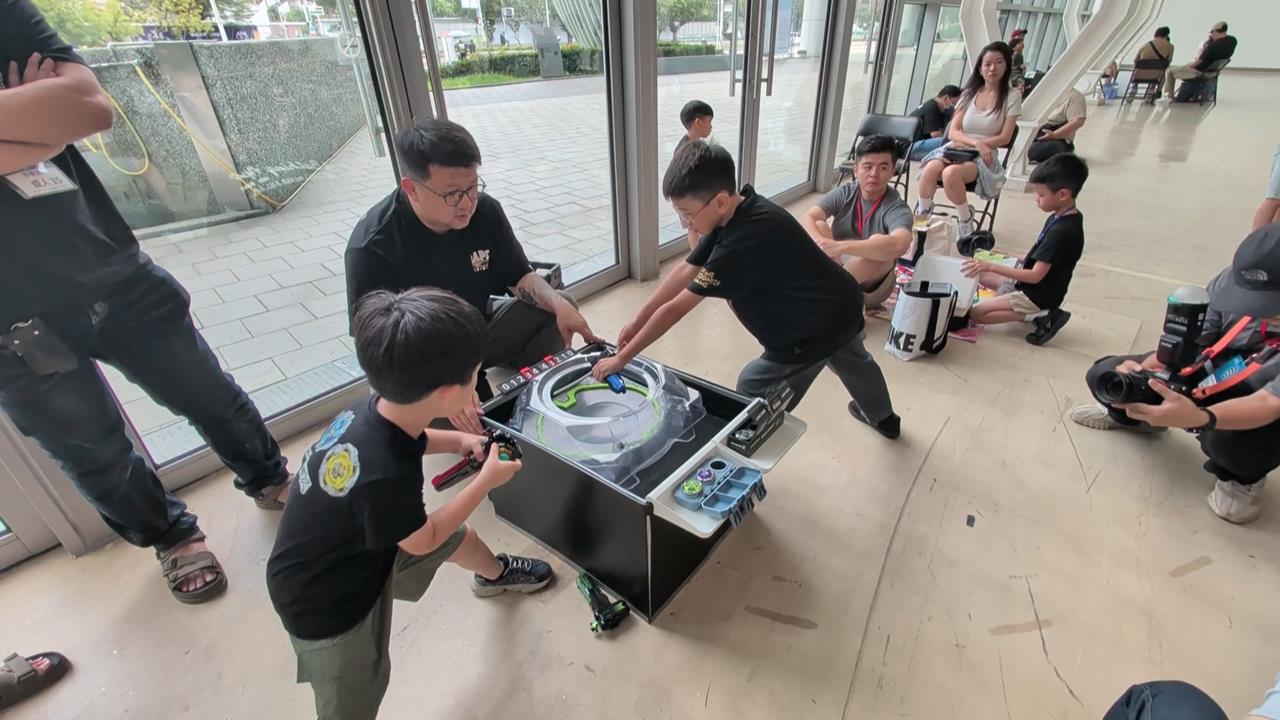 戰鬥陀螺爭霸賽高雄開打！　送出總價值５０萬元陀螺