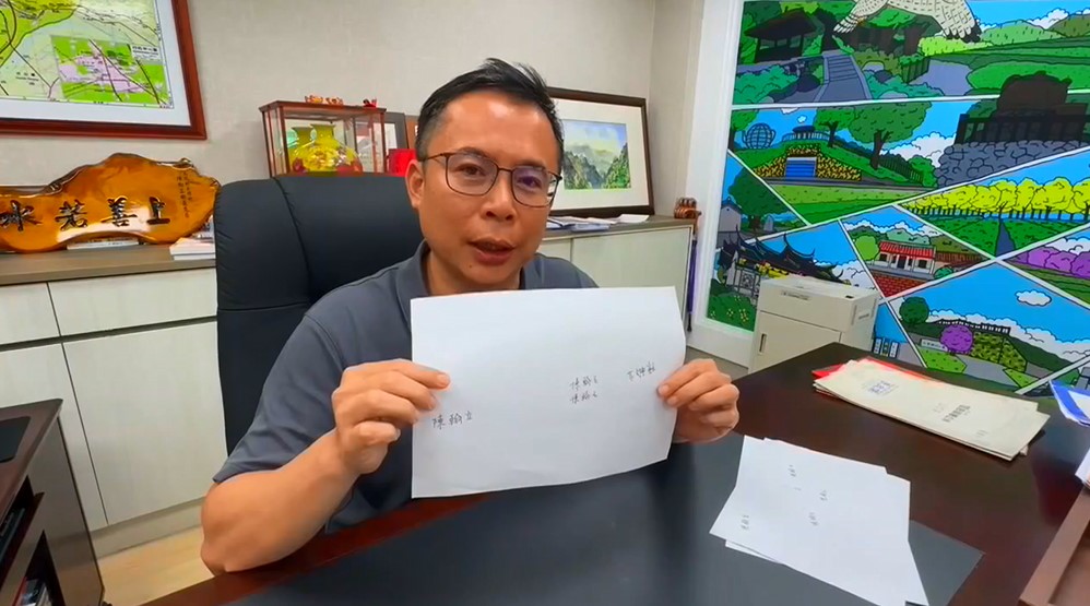 「學霸鄉長」親簽連署書遭剔除 陳翰立練字:希望選委會看懂