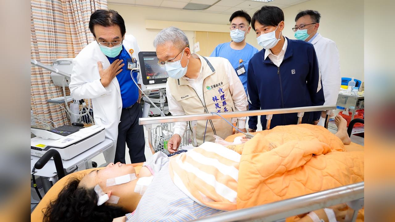 快新聞／抓到了！台中少女除夕宜蘭超商刺人　林茂盛急赴醫院探視傷者