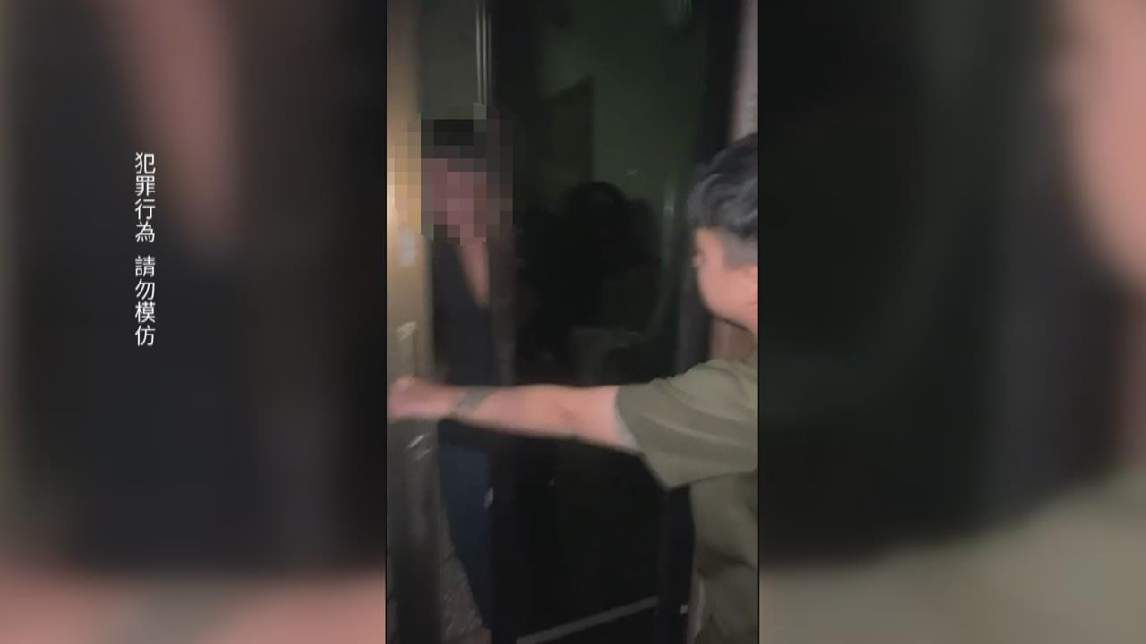 小年夜闖屋欲行竊　竊賊還將門反鎖對峙