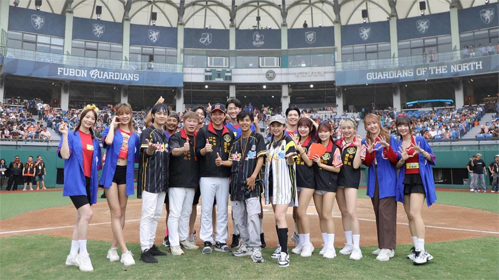 中職／綜藝大集合「送幸福」送進棒球場　獅吼宮廟宇氛圍統一獅主題日吸引大批球迷朝聖