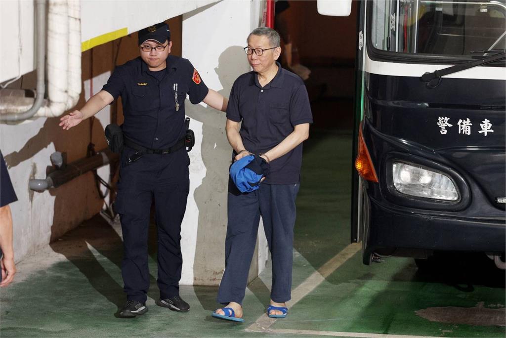 柯文哲再拉陳其邁救援　提亞洲新灣區詰問林欽榮
