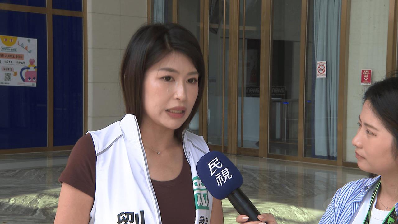 快新聞／柯文哲被噴辣椒水「賴給清德」？劉芩妤澄清：沒有想到是警察噴的