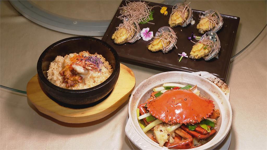 中西合併創意料理！石鍋海膽燉飯 義大利米吸收蝦湯鮮甜