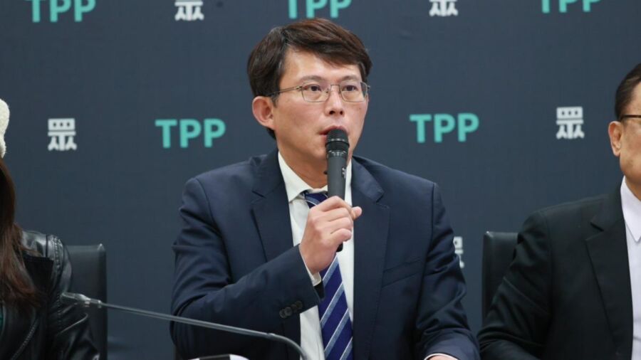 百萬開公司、千萬買媒體！黃國昌家族金流遭疑　檢調介入調查